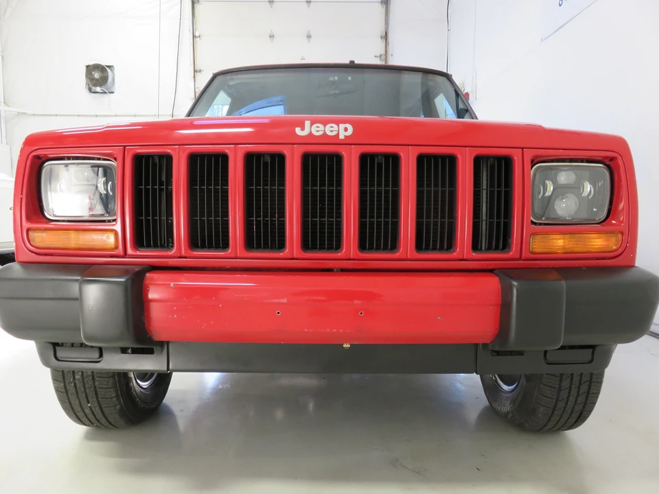 2001 Jeep XJ Cherokee - Image 16 of 31