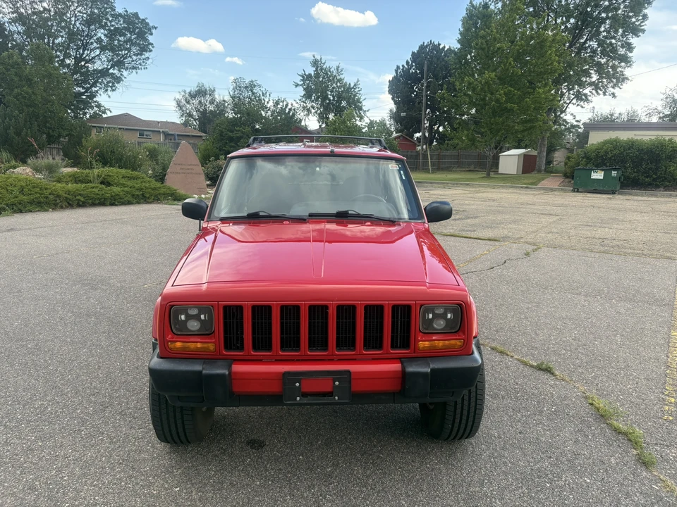 2001 Jeep XJ Cherokee - Image 5 of 31