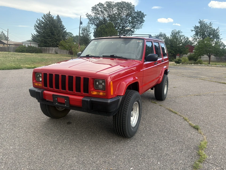 2001 Jeep XJ Cherokee - Image 6 of 31