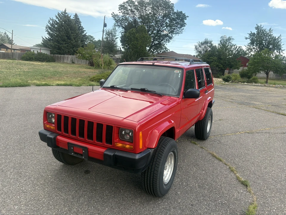 2001 Jeep XJ Cherokee - Image 7 of 31