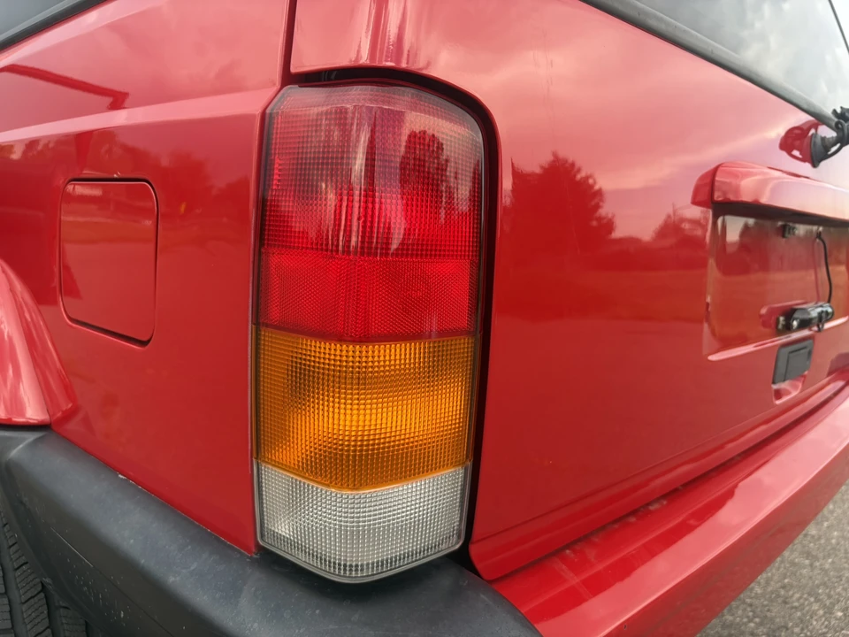 2001 Jeep XJ Cherokee - Image 31 of 31