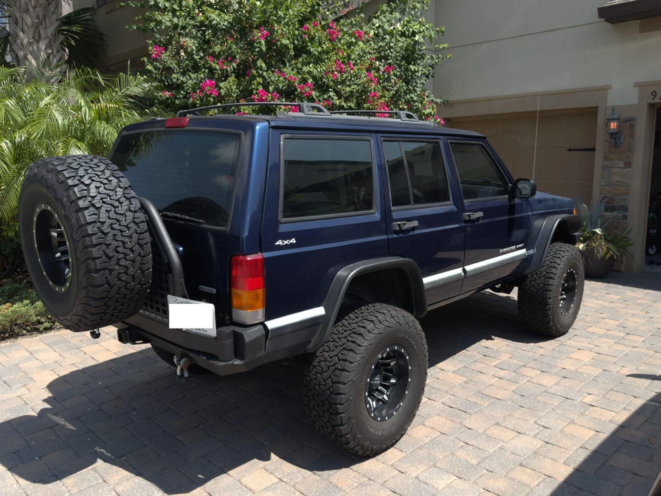 2001 Jeep XJ Cherokee - Image 15 of 31