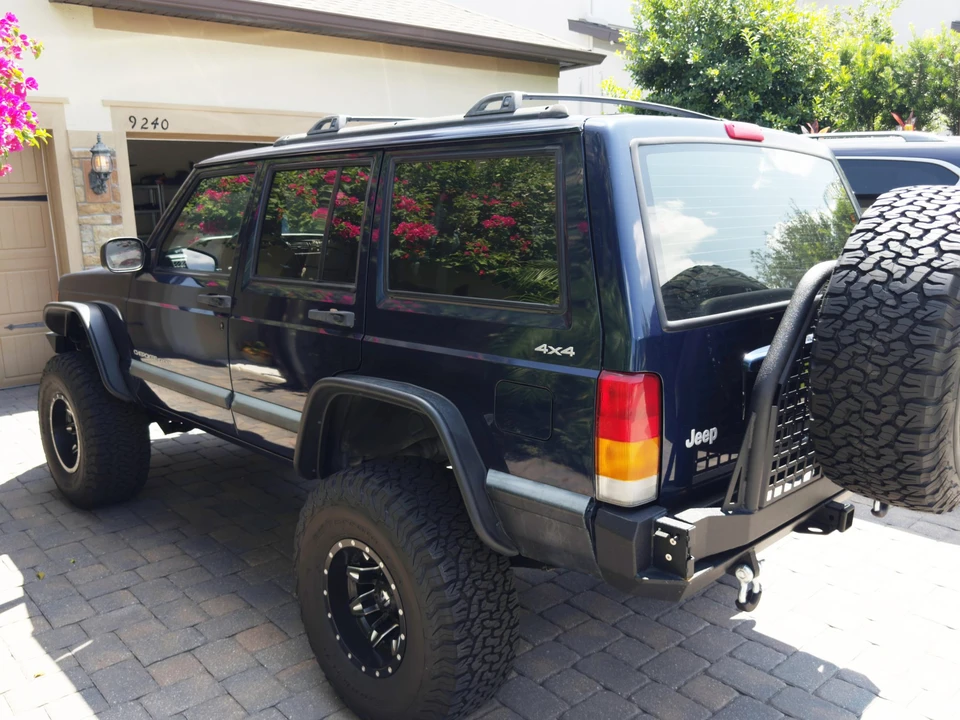 2001 Jeep XJ Cherokee - Image 21 of 31