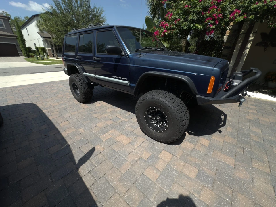 2001 Jeep XJ Cherokee - Image 13 of 31
