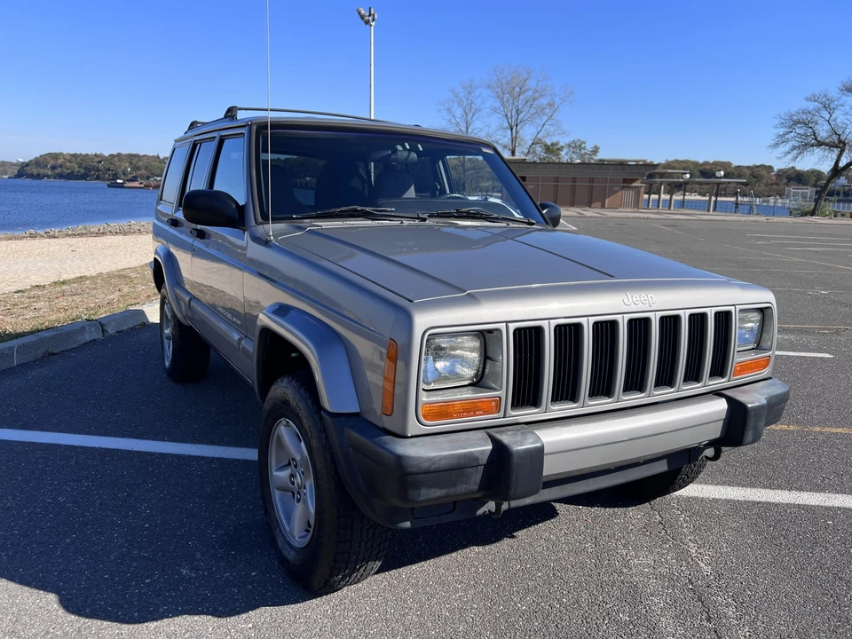 2001 Jeep XJ Cherokee - Image 23 of 31