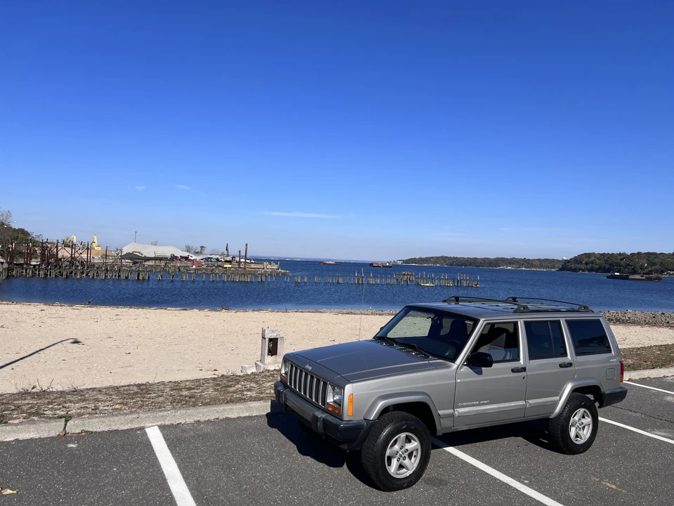 2001 Jeep XJ Cherokee - Image 12 of 31