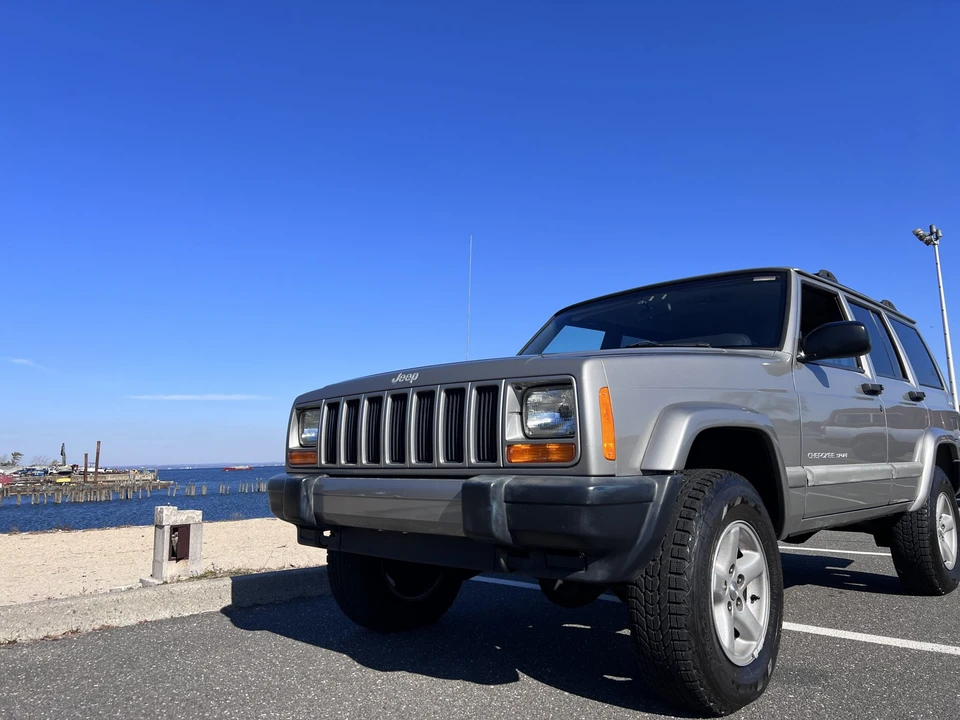 2001 Jeep XJ Cherokee - Image 4 of 31