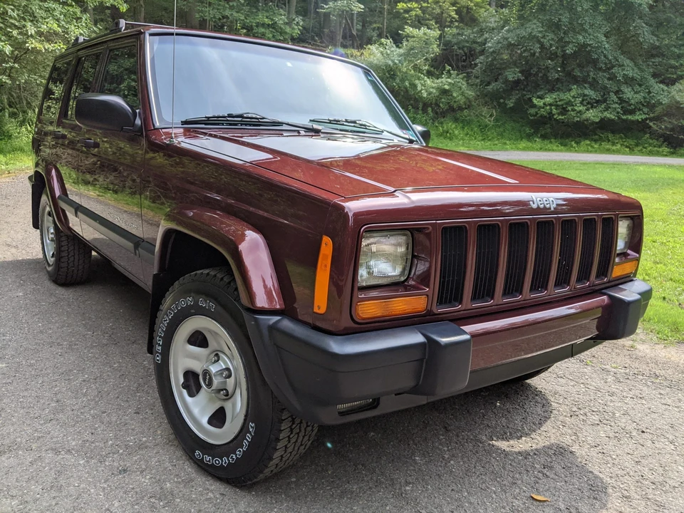 2001 Jeep XJ Cherokee - Image 17 of 31