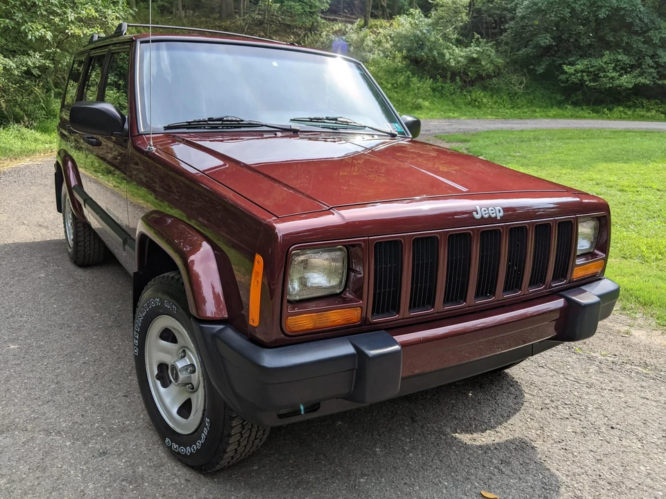 2001 Jeep XJ Cherokee - Image 15 of 31