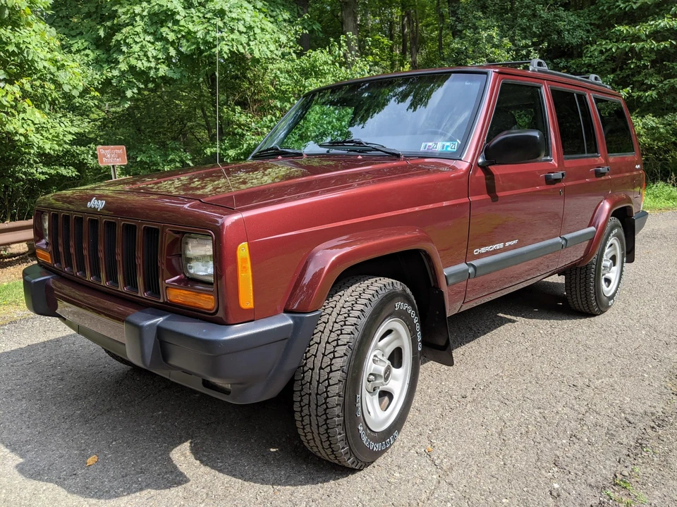 2001 Jeep XJ Cherokee - Image 4 of 31