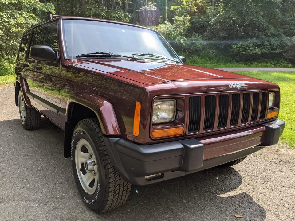 2001 Jeep XJ Cherokee - Image 16 of 31