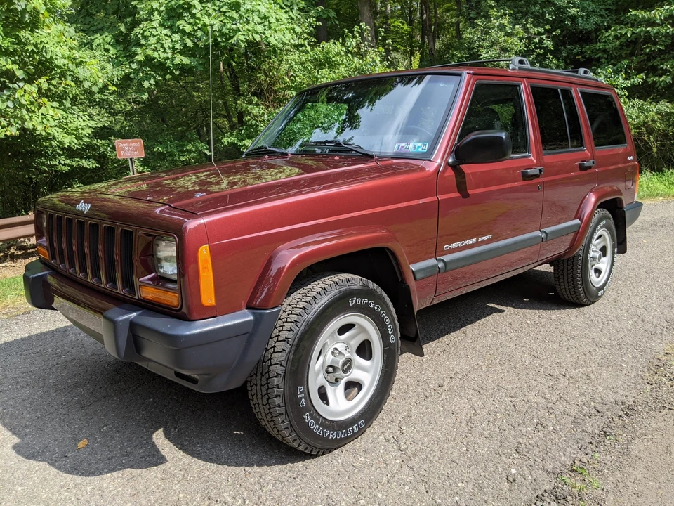 2001 Jeep XJ Cherokee - Image 5 of 31