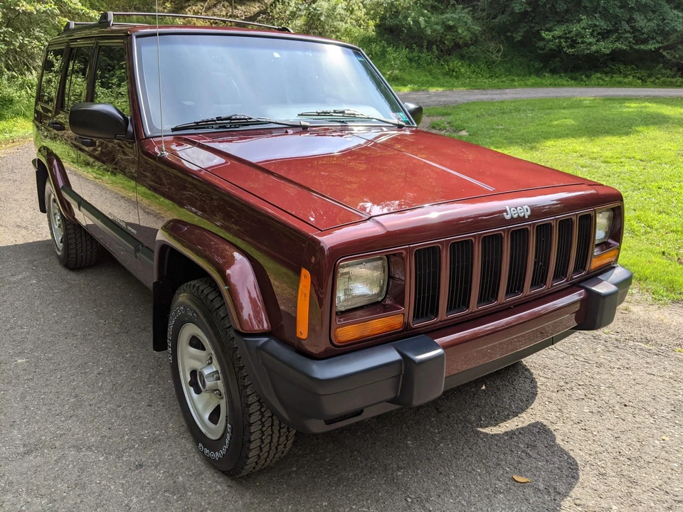 2001 Jeep XJ Cherokee - Image 14 of 31