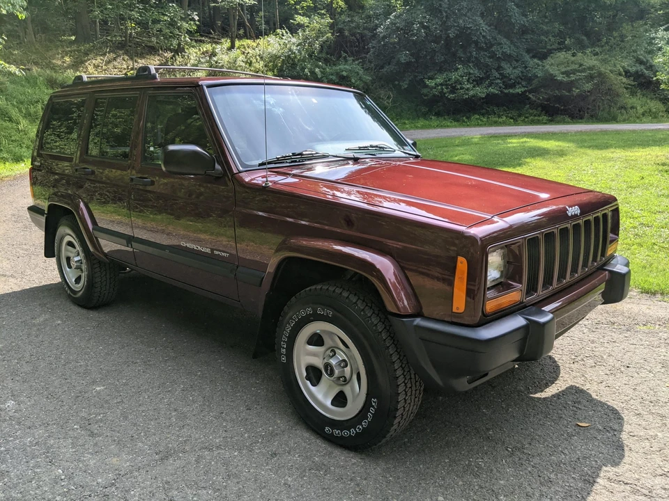 2001 Jeep XJ Cherokee - Image 26 of 31