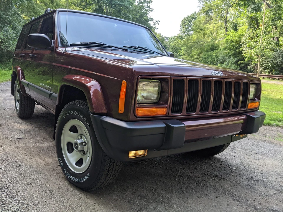 2001 Jeep XJ Cherokee - Image 27 of 31