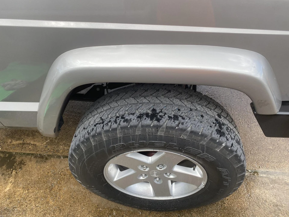 2001 Jeep XJ Cherokee - Image 30 of 31