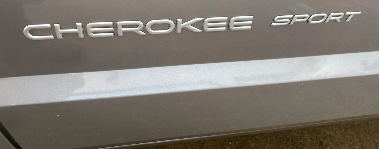 2001 Jeep XJ Cherokee - Image 28 of 31