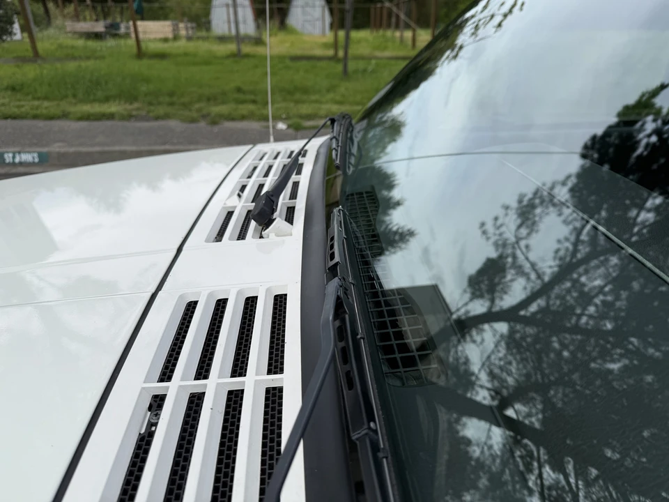 2001 Jeep XJ Cherokee - Image 26 of 31