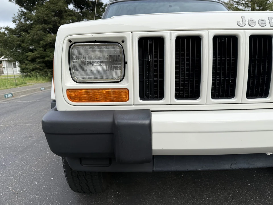 2001 Jeep XJ Cherokee - Image 23 of 31