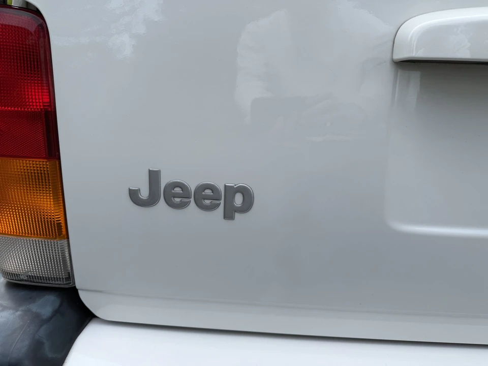 2001 Jeep XJ Cherokee - Image 19 of 31