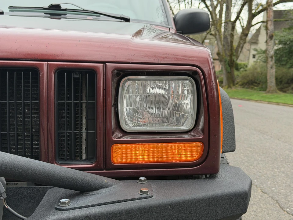 2001 Jeep XJ Cherokee - Image 24 of 31