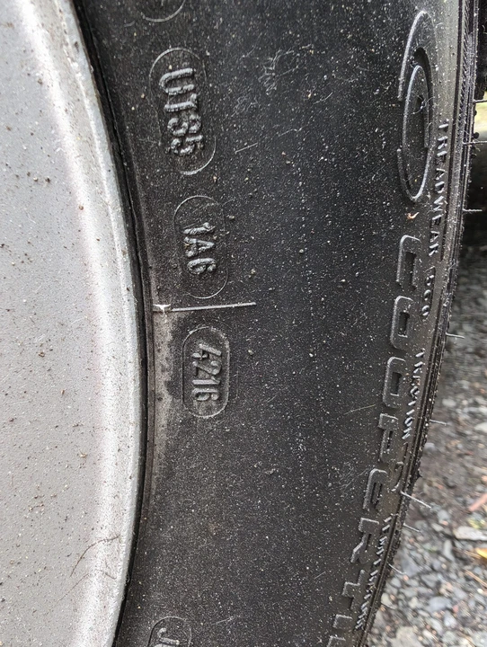 2001 Jeep XJ Cherokee - Image 16 of 31