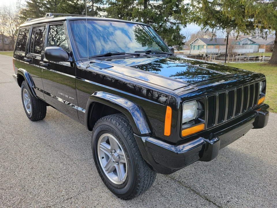 2001 Jeep XJ Cherokee - Image 14 of 31
