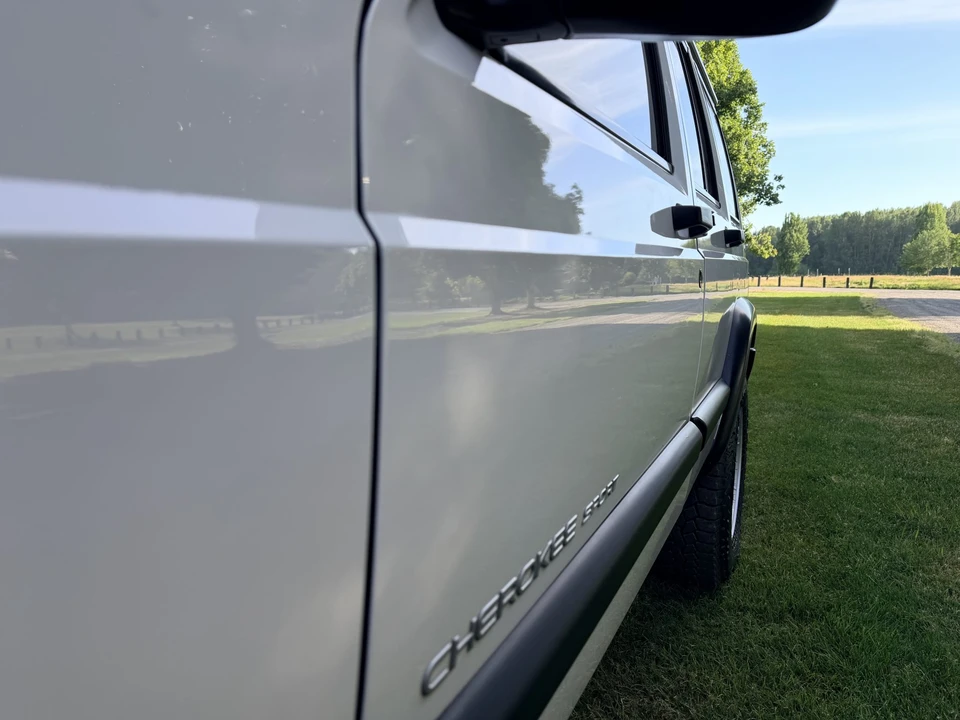 2001 Jeep XJ Cherokee - Image 21 of 31