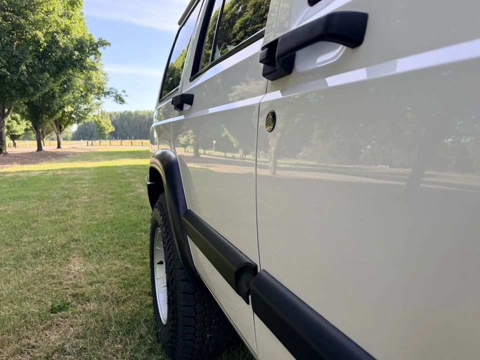 2001 Jeep XJ Cherokee - Image 24 of 31