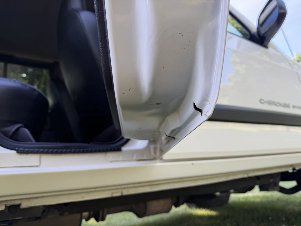2001 Jeep XJ Cherokee - Image 30 of 31