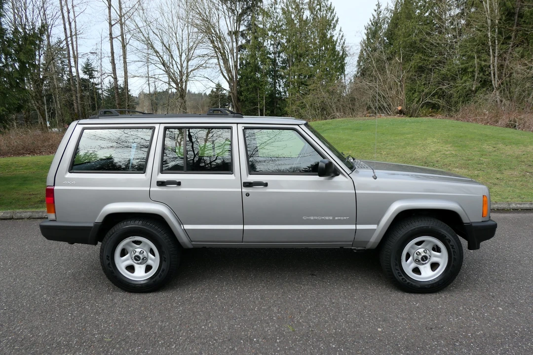 2001 Jeep XJ Cherokee - Image 13 of 31