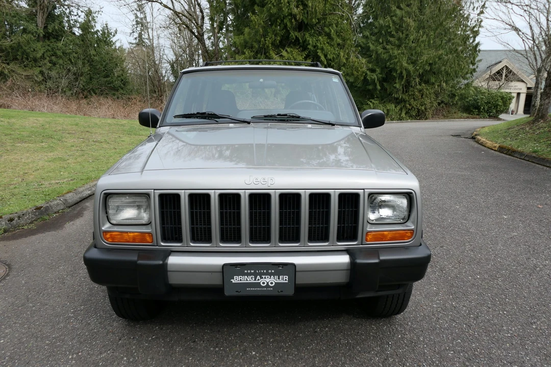 2001 Jeep XJ Cherokee - Image 16 of 31