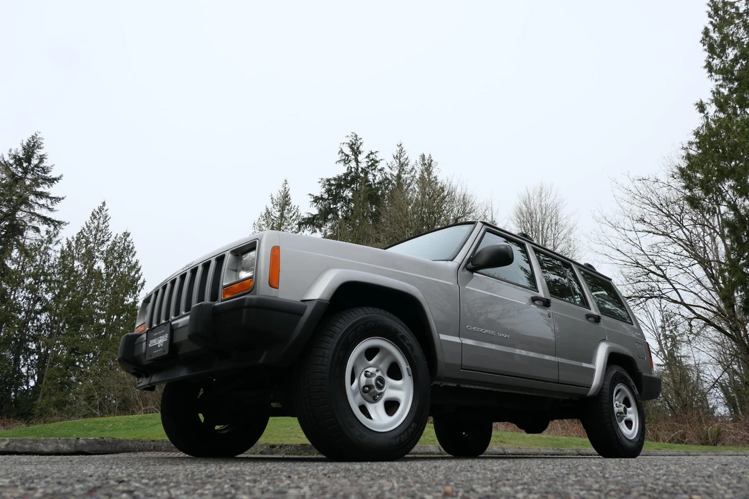 2001 Jeep XJ Cherokee - Image 18 of 31