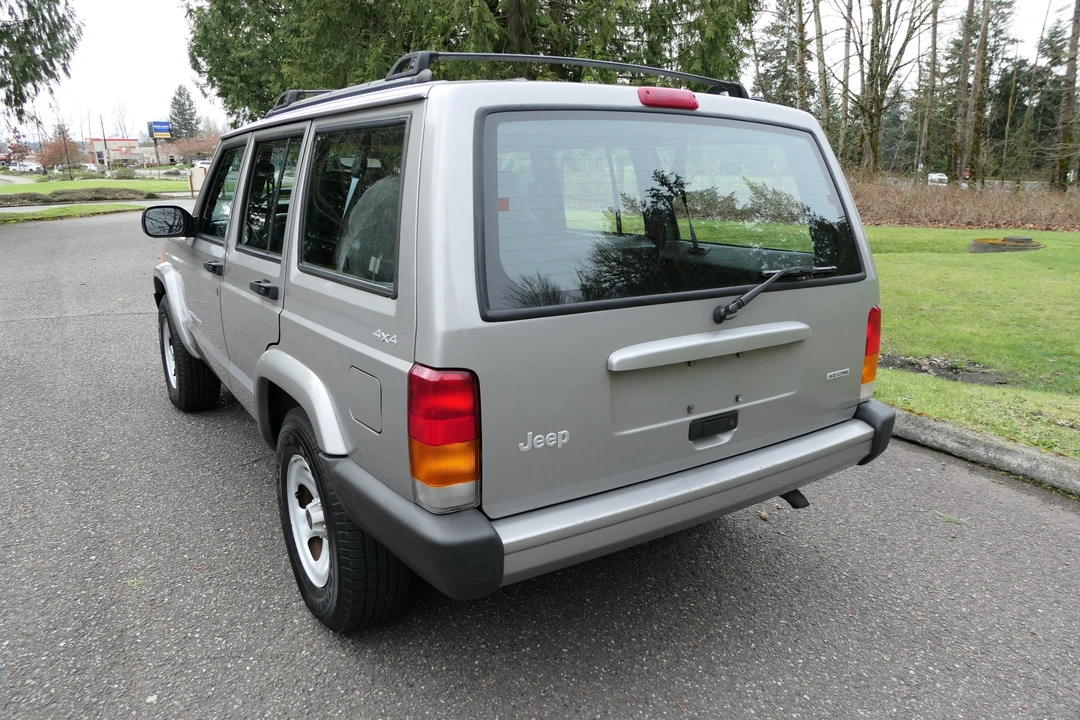 2001 Jeep XJ Cherokee - Image 8 of 31