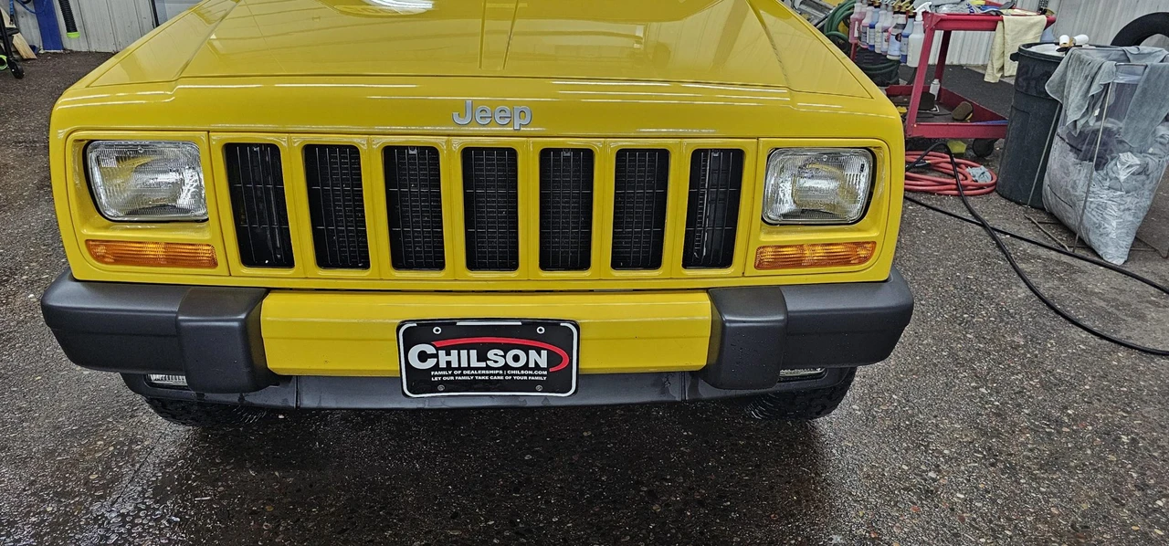 2001 Jeep XJ Cherokee - Image 11 of 31