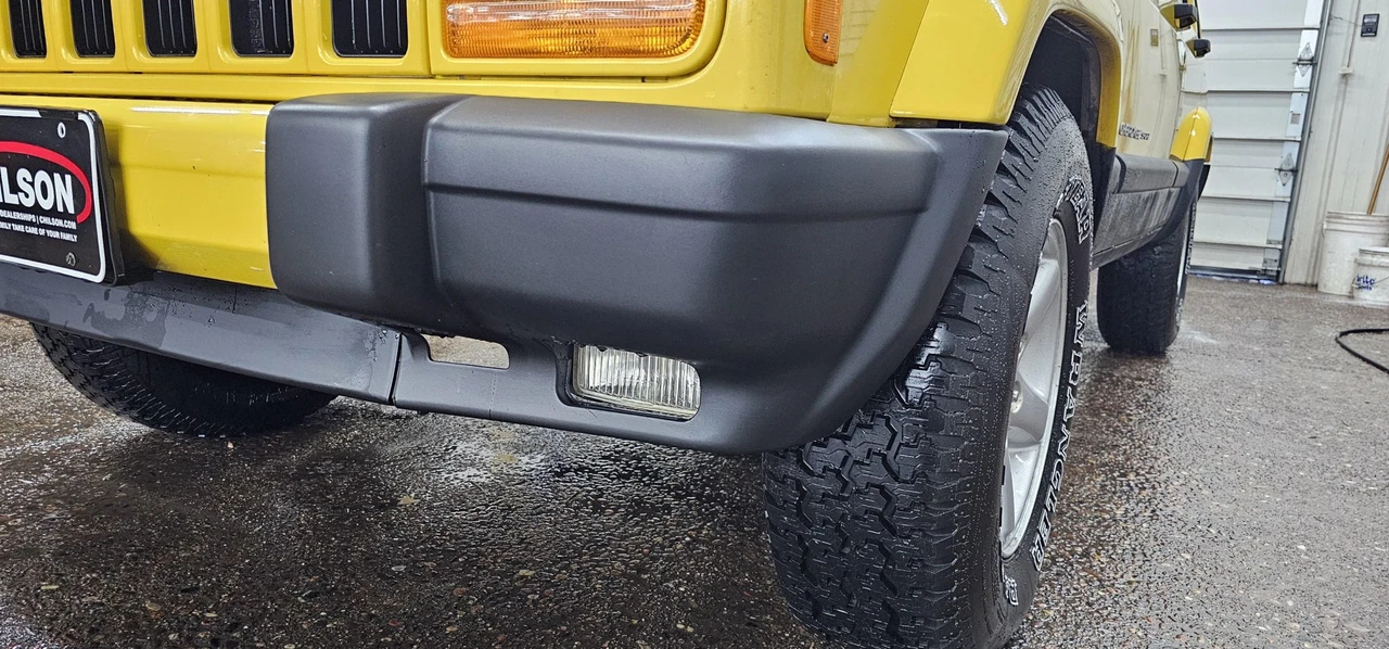 2001 Jeep XJ Cherokee - Image 14 of 31