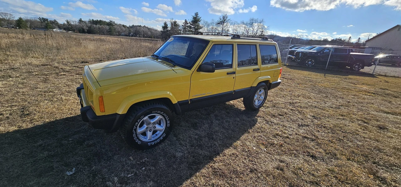 2001 Jeep XJ Cherokee - Image 4 of 31