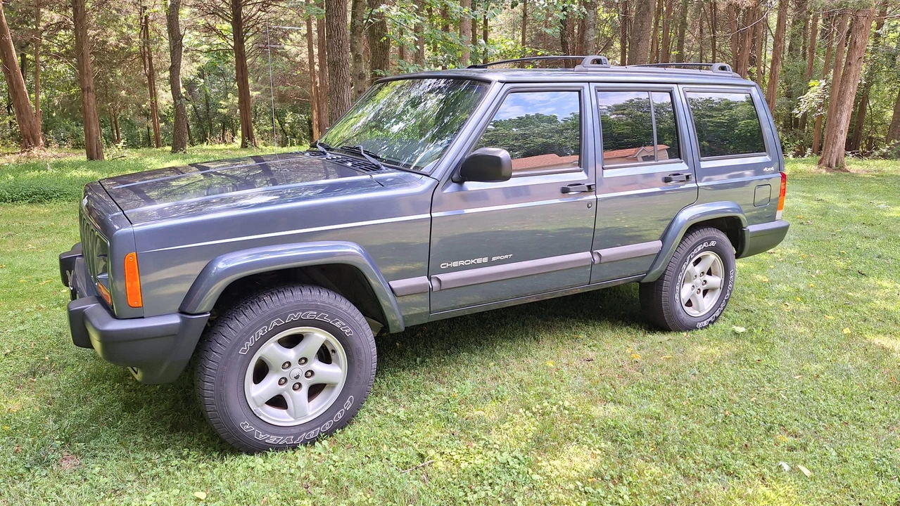 2001 Jeep XJ Cherokee - Image 6 of 31
