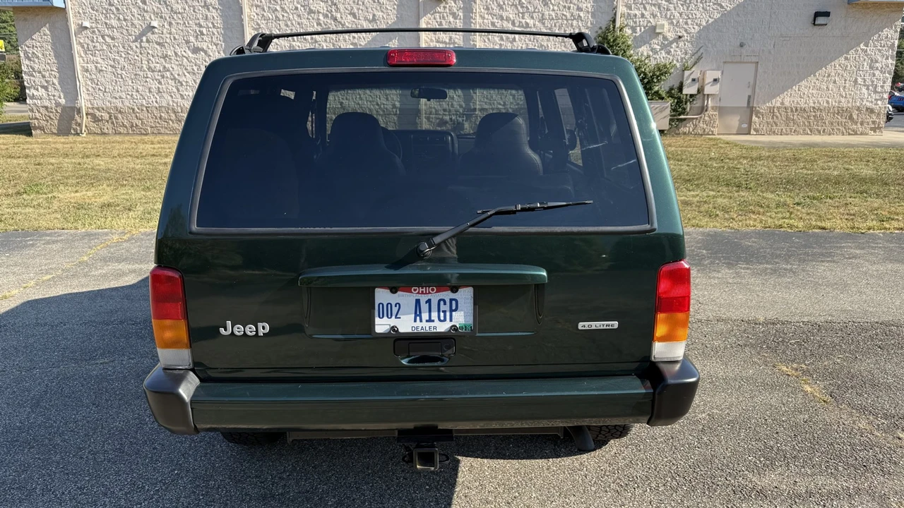 2001 Jeep XJ Cherokee - Image 21 of 31
