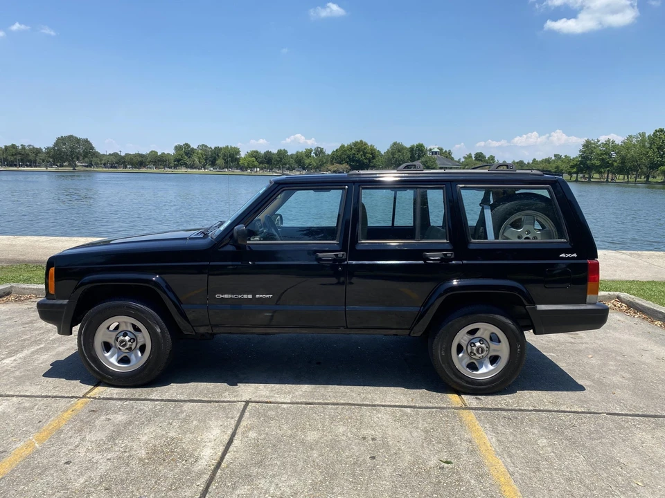 2001 Jeep XJ Cherokee - Image 8 of 31