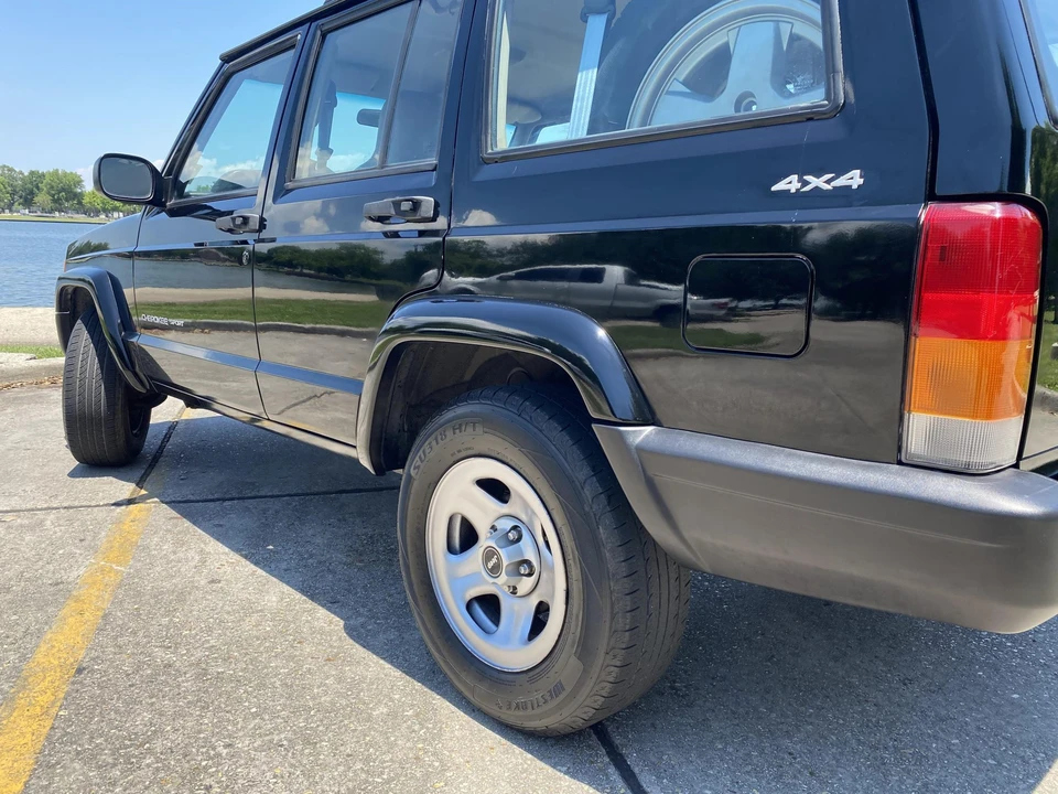 2001 Jeep XJ Cherokee - Image 29 of 31