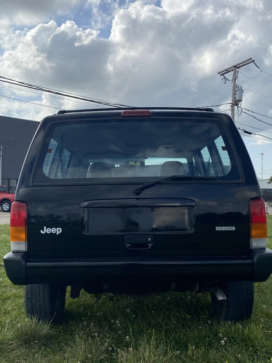 2001 Jeep XJ Cherokee - Image 16 of 31