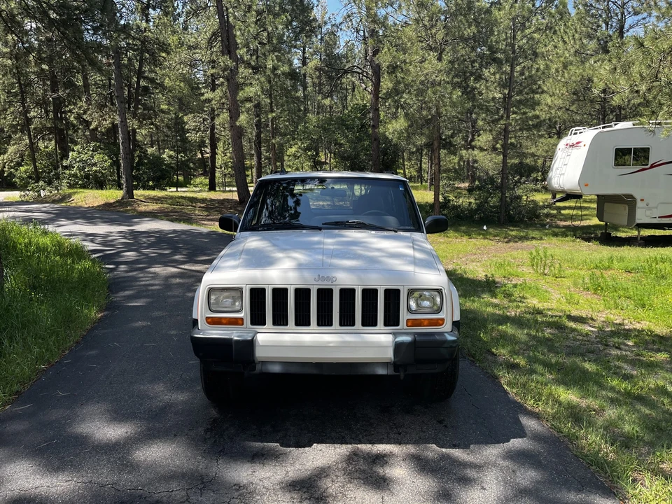 2001 Jeep XJ Cherokee - Image 14 of 31