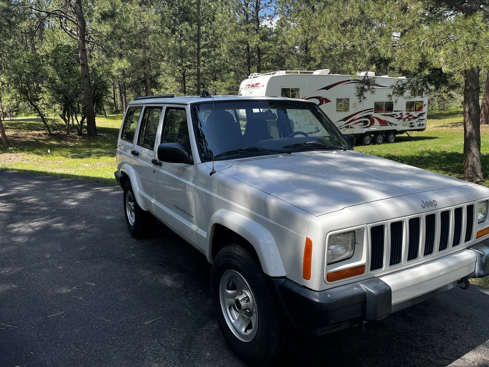 2001 Jeep XJ Cherokee - Image 12 of 31