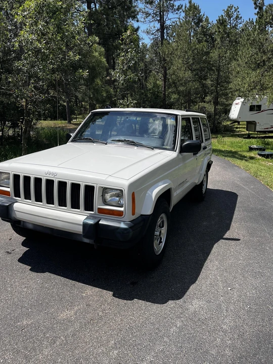 2001 Jeep XJ Cherokee - Image 15 of 31