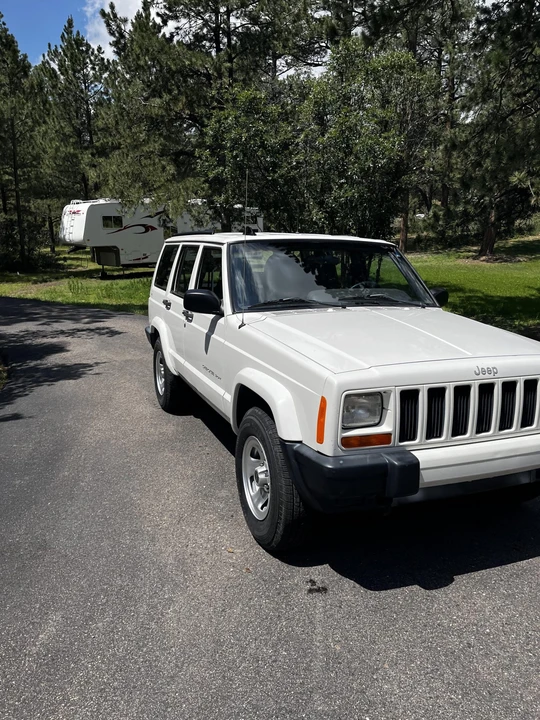 2001 Jeep XJ Cherokee - Image 13 of 31