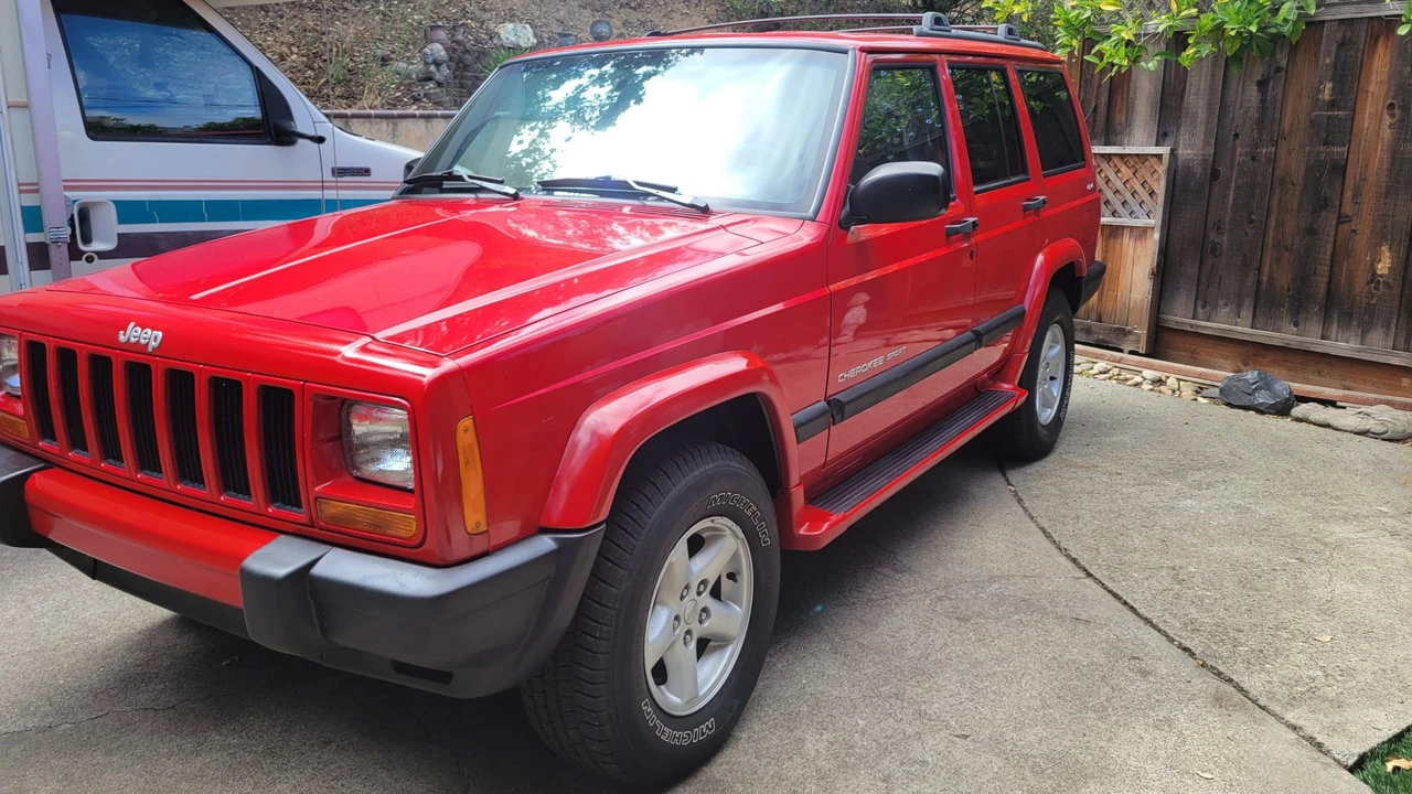 2001 Jeep XJ Cherokee - Image 4 of 31