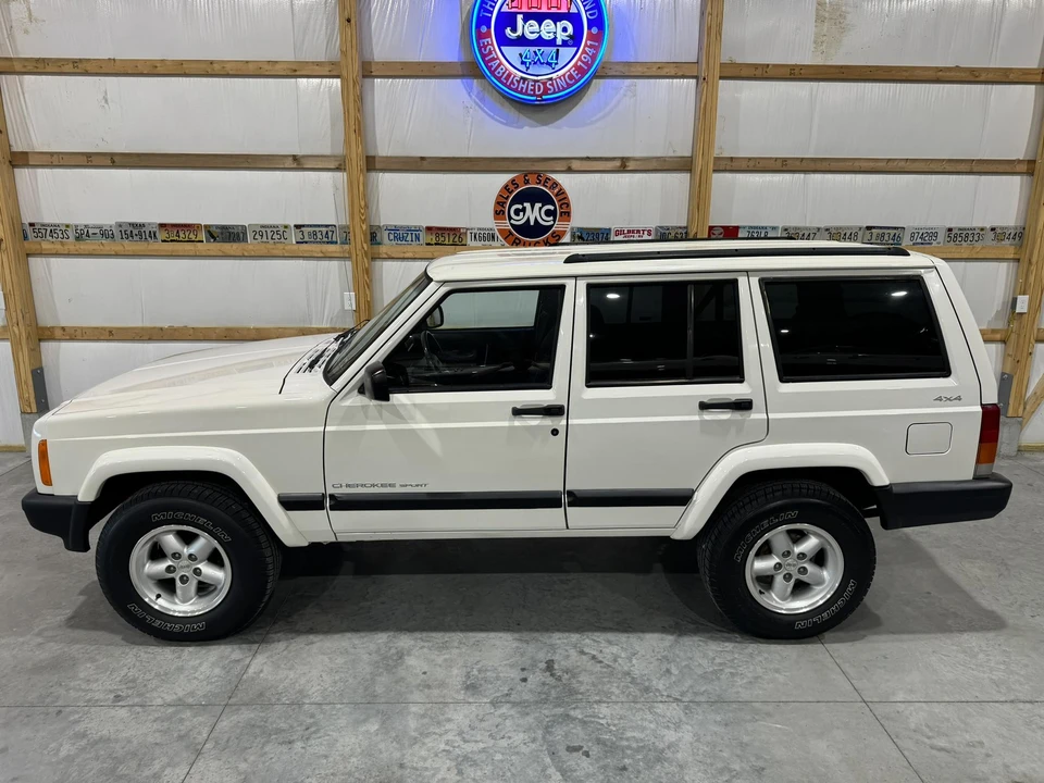 2001 Jeep XJ Cherokee - Image 20 of 31