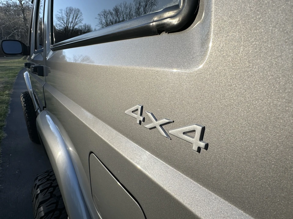 2001 Jeep XJ Cherokee - Image 23 of 31