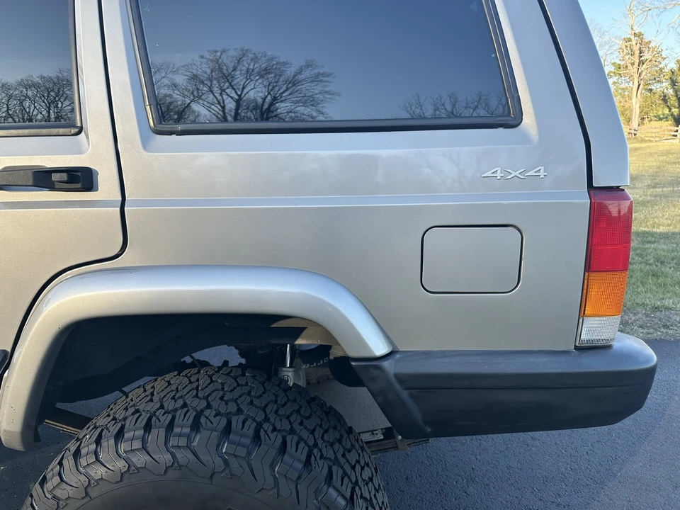 2001 Jeep XJ Cherokee - Image 21 of 31